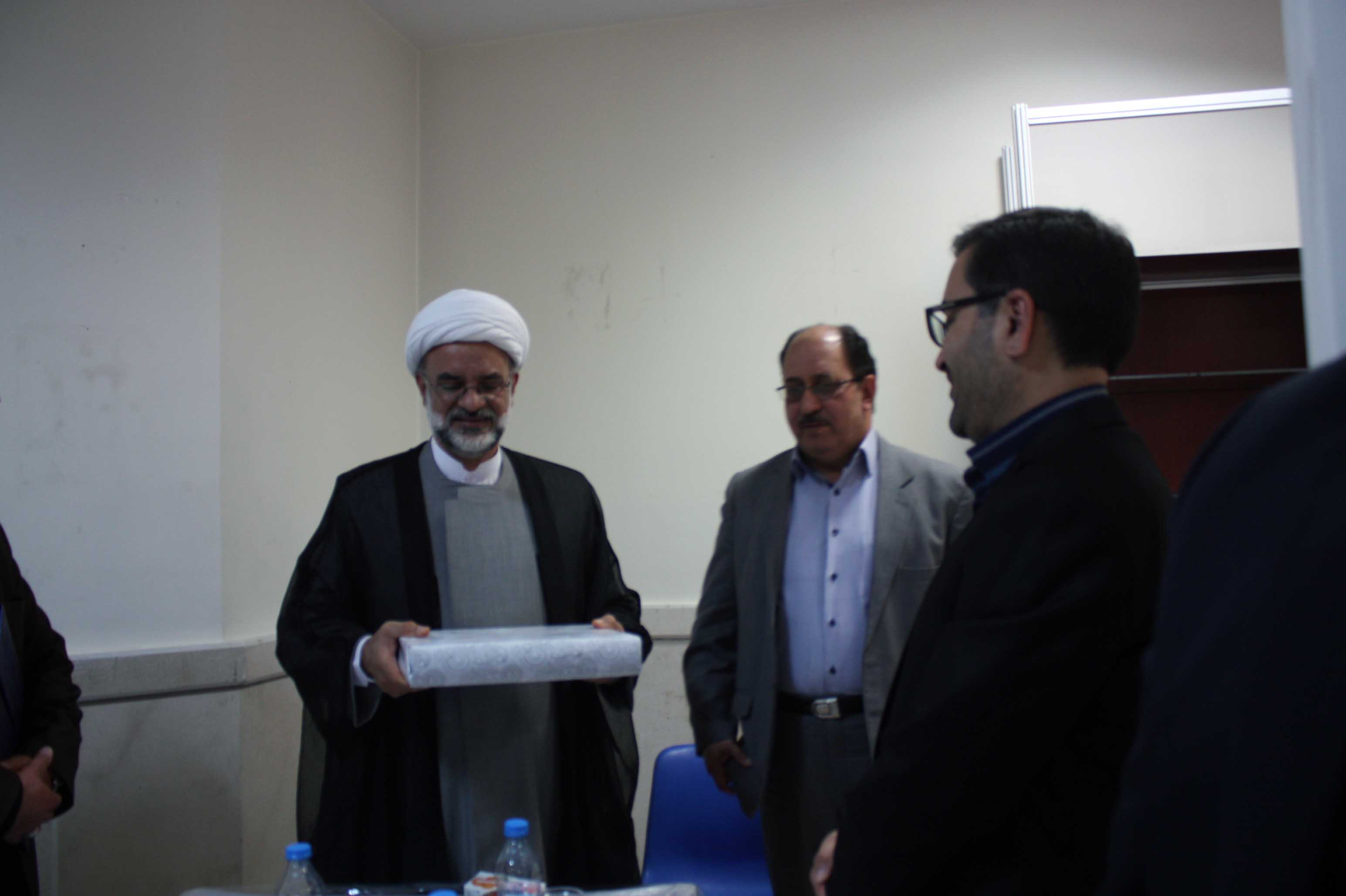 3.jpg - 122.16 کیلو بایت